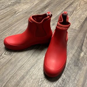 Size 8 Red Ugg Rainboots